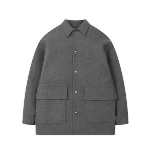 [롯데백화점]본매그넘 캐시미어 스탠드카라 세미오버핏 하프 그레이 모직 코트 BN4WHA554