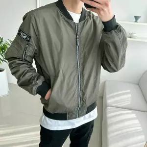 [하프클럽/코디제이]남자 MA2 항공누빔점퍼 봄 가을 점퍼 블루종 간절기 아우터