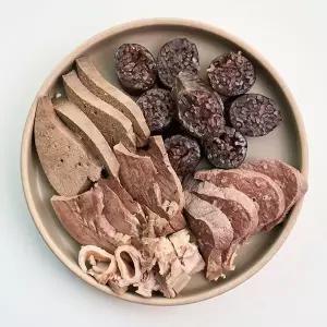 돼지모듬내장수육300g+병천찰순대1kg혼합세트