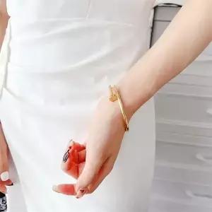 [하프클럽/]변색없는 팔찌 써지컬 심플볼드