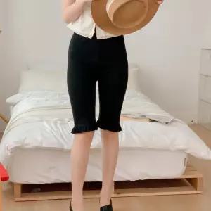 여자 프릴 슬림 5부 카프리 여름 스판 바이커 반바지