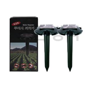 태양패널, 초음파진동, 두더지, 뱀, 쥐 등 퇴치, 태양열충전 두더지 퇴치기 2set * 1ea