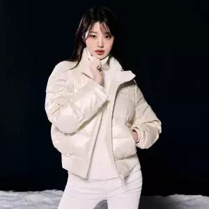 [롯데백화점]아이더 [택가 379,000원]장원영착용 스투키 P 여성 푸퍼 숏 다운 자켓 DWW24553