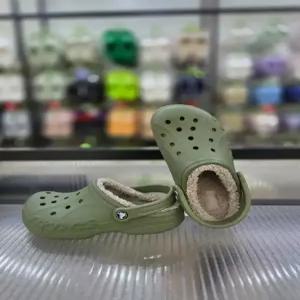 [크록스]따뜻한 털 클로그 바야 라인드 클로그 205969-3TC/애플아울렛