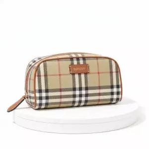 [버버리]25FW Small Leather Cosmetic Pouch 8109811 스몰 레더 코스메틱 파우치 817004