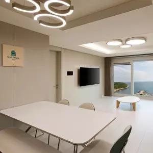 뉴시즈 오시리아+롯데월드부산 패키지