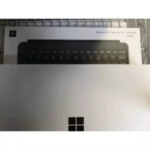 MICROFOST SURFACE 노트북 [세금포함] [정품] Pro 12in Snapdragon X 플러스 16GB RAM 512GB NEW 2025 + 키