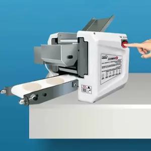 업소용 제면기 만드는 만두 피 자동 뽑는 국수 기계 피