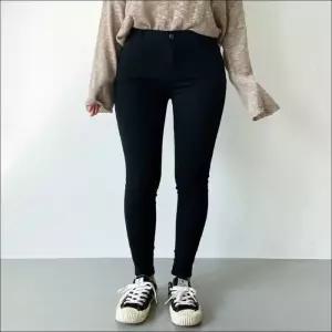 [라일리여성의류] Rly 여성 겨울 스키니진 기모 블랙진 청바지 슬림핏