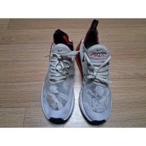 나이키 에어맥스 270 남성 캐주얼 운동화/290/민구제