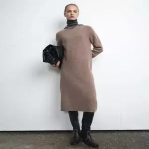 셀렙샵에디션 celebshopedition 25FW 메리노울100 홀가먼트 후드원피스