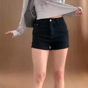 스판 쫀득 블랙진 면반바지 스키니 마이크로 핫팬츠