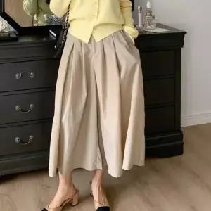 에이라인 큐롯팬츠 플리츠 백밴딩 하체커버 8부바지