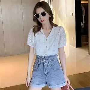 [오노마] ONM 브이넥 레이스블라우스 반팔셔츠 여름옷 데일리 (S8652403)