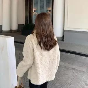 [셀러허브][S52PMP66Q]카라넥 보송보송 부드러운 감촉 코디 스타일 (S12873712)