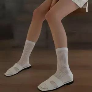 여성 클래식 앞코 사각 가죽 트임 스트랩 뮬 샌들