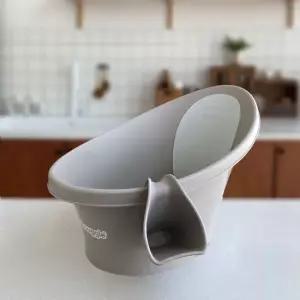 슈너글 영국 인기 신생아 목욕 아기욕조 타우페 + 샴푸컵 세트