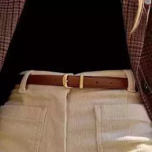 닥스 닥스 DBBE5E799W3 여성벨트 브라운 DAKS 로고 음각 골드버클 소가죽 비조