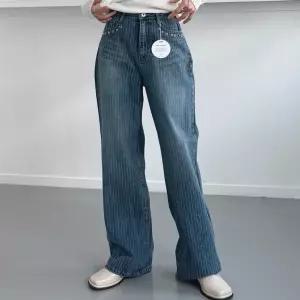 여자 펀칭 별스터드 스트라이프 자가드 와이드 청바지