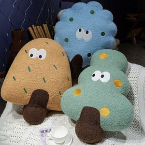 크리스마스 트리 베개 플러시 쿠션 소녀를위한 휴일 장식 아늑한 소파 침대 부드러운 창 축제 선물