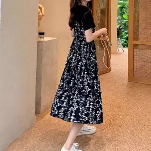 화사하고 세련된 꽃무늬 썸머 원피스 바캉스 휴양지룩