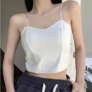 [옷자락]여성 가죽 스트랩 셔링 크롭 나시탑