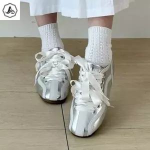 [애슬릿] 여성 스니커즈 운동화 러닝화 캐주얼 패션 리본 플랫