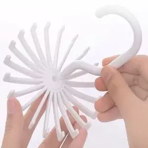 고품질 스카프 벨트 넥타이 회전 걸이 수납 정리 행거 (WFK9EYH)