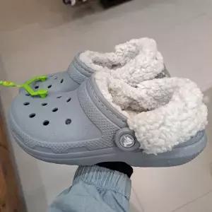 [smarket]크록스 클래식 fleece lined 211396-0Z3