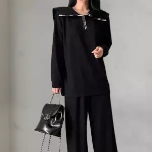 [다잇템] 여성 넓은 티셔츠와 세일러카라 보온 바지 세트