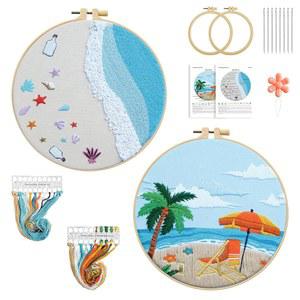 초보자를 위한 2세트 해양 자수 키트 스타터 오션 비치 크리스마스 장식 핸드 크루엘 크로스 스티치 키트에는 지침서 2후프 컬러 실 바늘이 포함되어 있습니다