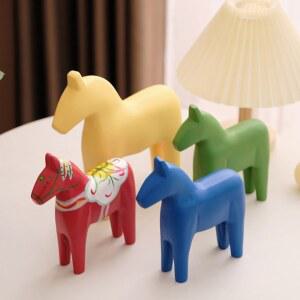 말조각상 인테리어 목각 현관 달라호스 장식 개업 조각상 북유럽 모형