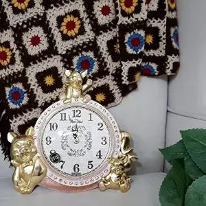 금돼지 탁상시계 골드 무소음 인테리어 집들이 선물 (KYR-W31FFC5)