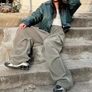 [옷자락]여성 파라슈트 플리스 카고 루즈핏 와이드 겨울 팬츠