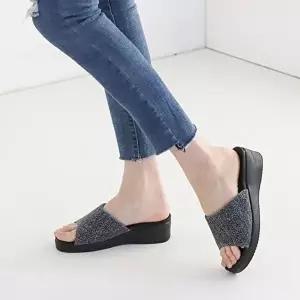 [엄지척]국내제작 기본 반짝이 펄 통굽 미들굽 웨지슬리퍼