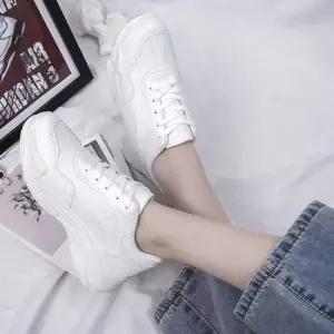 캔버스화 여성 깔끔한 디자인 키높이 어글리 패션 운동화 여자캔버스화