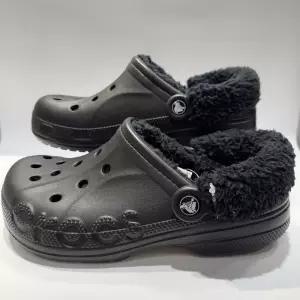 [크록스] 바야 라인드 퍼즈 클로그206633-060