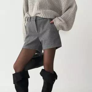 [하프클럽/]여자 겨울 속밴딩 3부 심플 스판 페이크모직 반바지