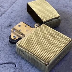 라온식 지포 아머 빅 로고 정밀 가공 골드 탱크 라이터 박스  컬렉션