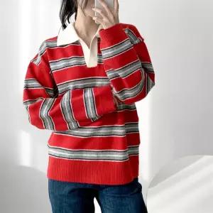 여자 오버핏 배색 단가라 오픈카라넥 빨강티 티셔츠