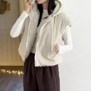 [하프클럽/]여성 리버서블 후디 퍼 FW 패딩 웰론 조끼