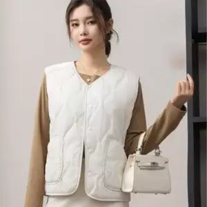 [라일리여성의류] Rly 솔리드무드 캐주얼룩 경량 여성용 슬리브리스탑 추