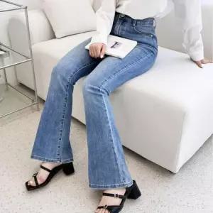 여성 편한 슬림핏 실루엣 스판 부츠컷 청바지 WED6825