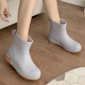버선코 포인트 커플 가벼운 레인부츠 여성 발목 미들 부츠 장마철 남성 여름 패션 장화 신발