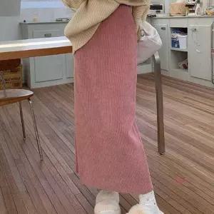 여자 따뜻 겨울 데이트 룩 코듀로이 나들이 밴딩 윈터 룩데이트pqr879