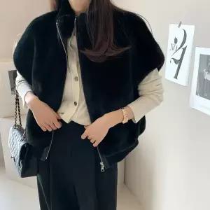 시크 여성용 숏 퍼 재킷 가을 겨울 다용도 심플 스타일 지퍼 무가죽 밍크 아우터웨어 최고 품질 생산