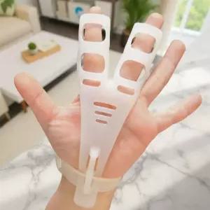 손 빠는 아기 양손 습관 바로 잡기 손가락 손 빨기 방지 1~6세 검지 중지용