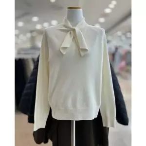 [갤러리아] 부루앤쥬디 장식스카프니트 BBSBPO012B