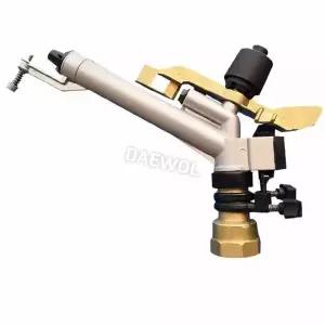 대형 스프링쿨러 농업용 골프장 텃밭 장거리 살포