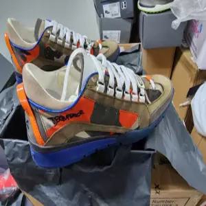 디스퀘어드 패션 신발 스니커즈 43싸이즈